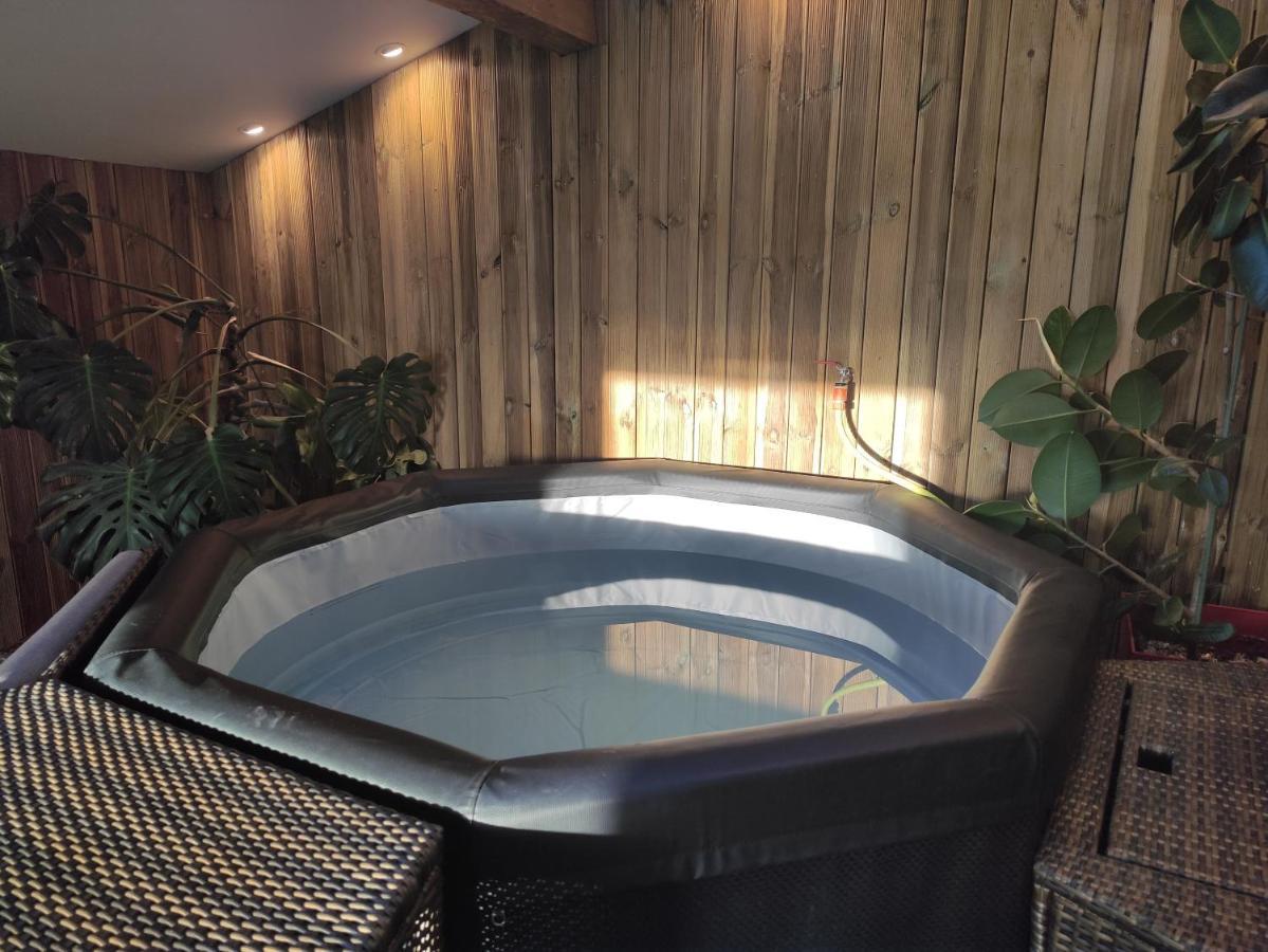 Maison D'Hotes Coeur D'Herault - Gite Et Chambres D'Hotes - Spa & Massages Péret Eksteriør billede