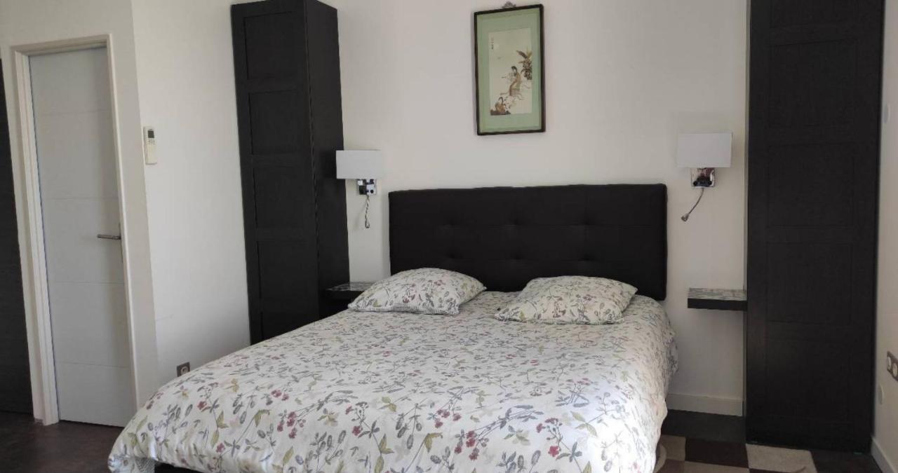 Maison D'Hotes Coeur D'Herault - Gite Et Chambres D'Hotes - Spa & Massages Péret Eksteriør billede